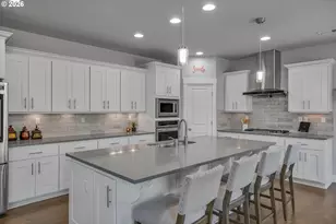 15975 SW Wren Ln, Beaverton, OR 97007 - Photo 18