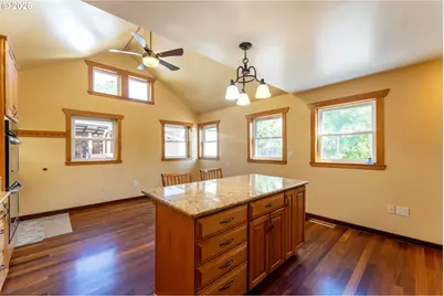 5276 NE 73rd Ave, Portland, OR 97218 - Photo 18