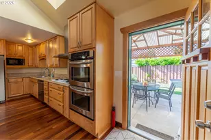 5276 NE 73rd Ave., Portland, OR 97218 - Photo 16