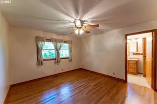 5276 NE 73rd Ave., Portland, OR 97218 - Photo 6