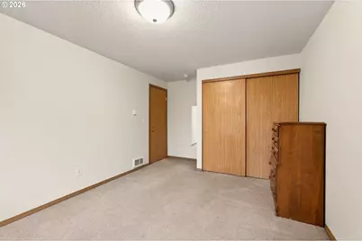 709 S Park St, Carlton, OR 97111 - Photo 28
