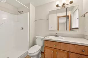 709 S Park St, Carlton, OR 97111 - Photo 30