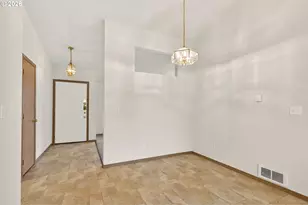 709 S Park St, Carlton, OR 97111 - Photo 16