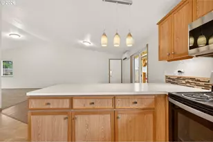 709 S Park St, Carlton, OR 97111 - Photo 22