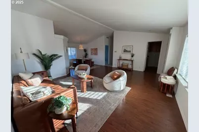 4055 Royal Ave #133, Eugene, OR 97402 - Photo 2