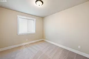 6736 NW Mayflower Pl, Portland, OR 97229 - Photo 32