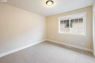 6736 NW Mayflower Pl, Portland, OR 97229 - Photo 24