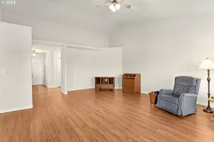 2657 Grey Fox Dr, Sutherlin, OR 97479 - Photo 6