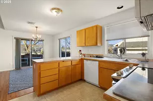 2657 Grey Fox Dr, Sutherlin, OR 97479 - Photo 12