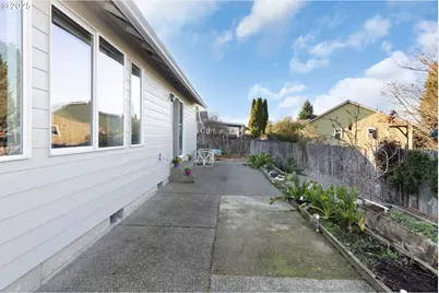 2657 Greyfox Dr, Sutherlin, OR 97479 - Photo 32