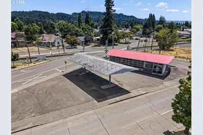 518 Hwy 99, Cottage Grove, OR 97424 - Photo 10