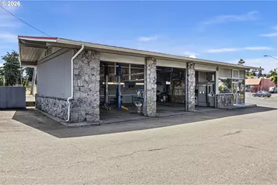 518 Hwy 99, Cottage Grove, OR 97424 - Photo 6