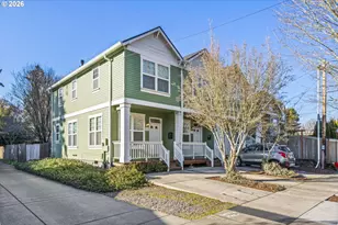 121 SE 8th Ave, Hillsboro, OR 97123 - Photo 2