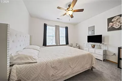 121 SE 8th Ave, Hillsboro, OR 97123 - Photo 22