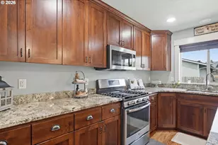 38599 SW Filbert St, Scio, OR 97374 - Photo 14