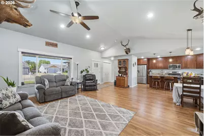 38599 SW Filbert St, Scio, OR 97374 - Photo 8