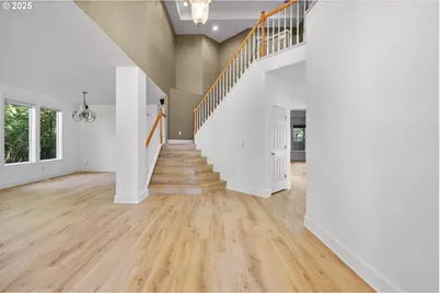 15111 Oyer Dr, Oregon City, OR 97045 - Photo 4