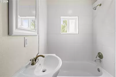 301 Flower Ln, Dayton, OR 97114 - Photo 20