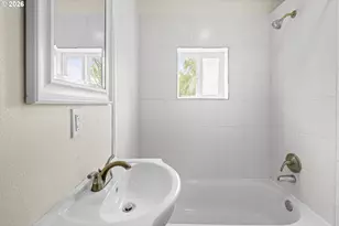 301 Flower Ln, Dayton, OR 97114 - Photo 20