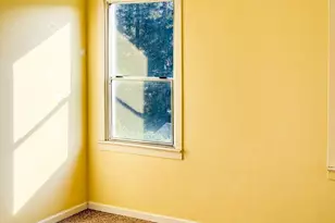 833 NE Jackson St, Roseburg, OR 97470 - Photo 8