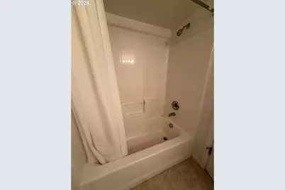 780 NW 185th Ave #204, Beaverton, OR 97006 - Photo 20