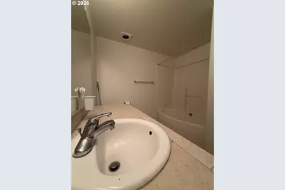 780 NW 185th Ave #204, Beaverton, OR 97006 - Photo 18