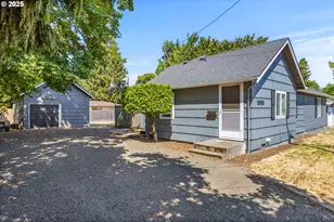 1919 NW Buchanan Ave, Corvallis, OR 97330 - Photo 2