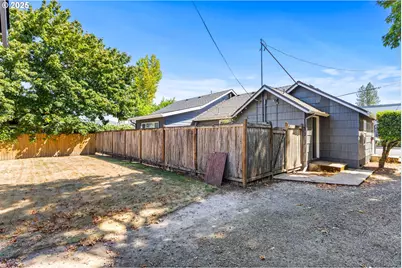 1919 NW Buchanan Ave, Corvallis, OR 97330 - Photo 6