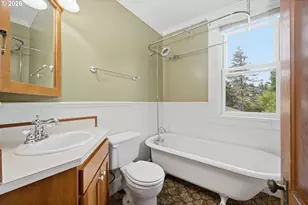 653 S River Rd, Cottage Grove, OR 97424 - Photo 28