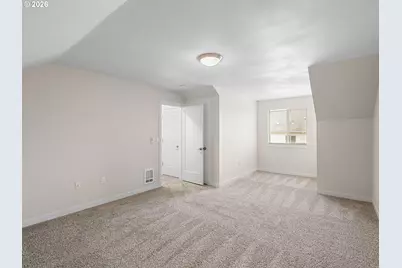 10845 E Burnside St, Portland, OR 97216 - Photo 32