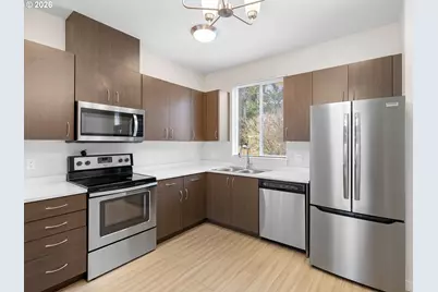 10845 E Burnside St, Portland, OR 97216 - Photo 16