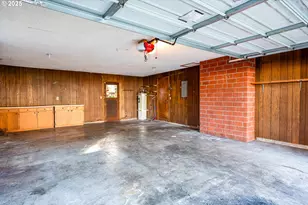 208 NW 24th St, McMinnville, OR 97128 - Photo 14