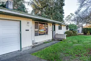 208 NW 24th St, McMinnville, OR 97128 - Photo 34