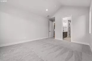 760 N V St, Washougal, WA 98671 - Photo 20