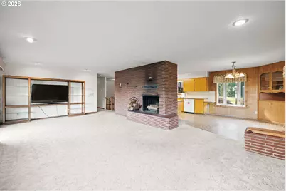 6884 S Hansen Ln, Aurora, OR 97002 - Photo 10