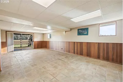 6884 S Hansen Ln, Aurora, OR 97002 - Photo 22