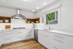 3745 NE Mallory Ave, Portland, OR 97212 - Photo 18
