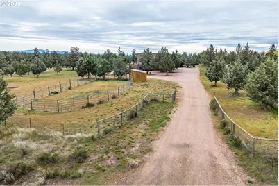7423 SW Sand Ridge Rd, Terrebonne, OR 97760 - Photo 34
