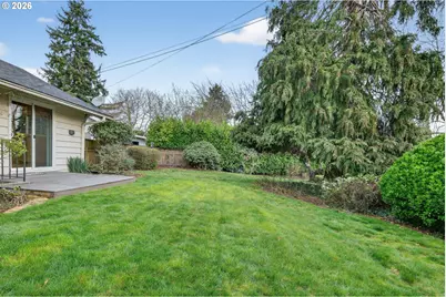 1920 NE 127th Ave, Portland, OR 97230 - Photo 40