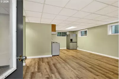 1920 NE 127th Ave, Portland, OR 97230 - Photo 28