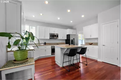 31526 SW Orchard Dr, Wilsonville, OR 97070 - Photo 8