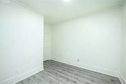 102 SE 1st St, McMinnville, OR 97128 - Photo 14