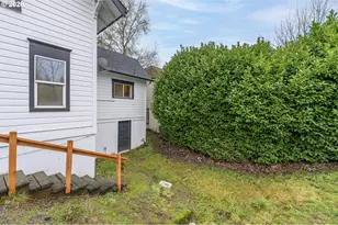 102 SE 1st St, McMinnville, OR 97128 - Photo 38