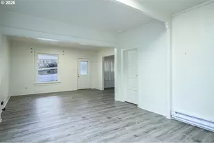 102 SE 1st St, McMinnville, OR 97128 - Photo 16