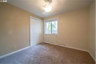 4555 Swallow Ct NE, Salem, OR 97301 - Photo 14