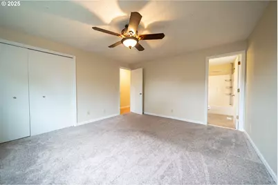 4555 Swallow Ct NE, Salem, OR 97301 - Photo 18