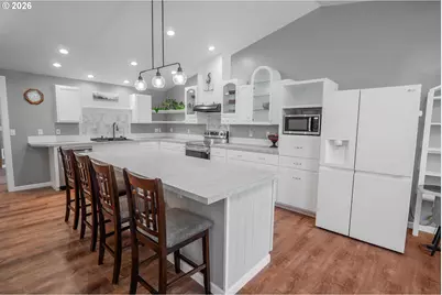 46 Karen Ct, Cottage Grove, OR 97424 - Photo 4