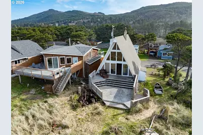 25780 Beach Dr, Rockaway Beach, OR 97136 - Photo 32