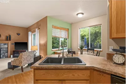 963 SW View Crest Dr, Dundee, OR 97115 - Photo 12