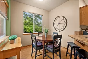 963 SW View Crest Dr, Dundee, OR 97115 - Photo 14